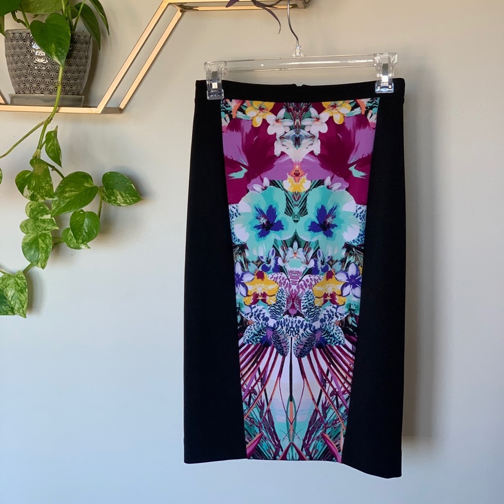 Nicole Miller flower pencil skirt